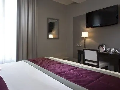 Hotel Montcalm Párizs