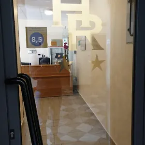 hotel-ricci.hotelitalianriviera.com/