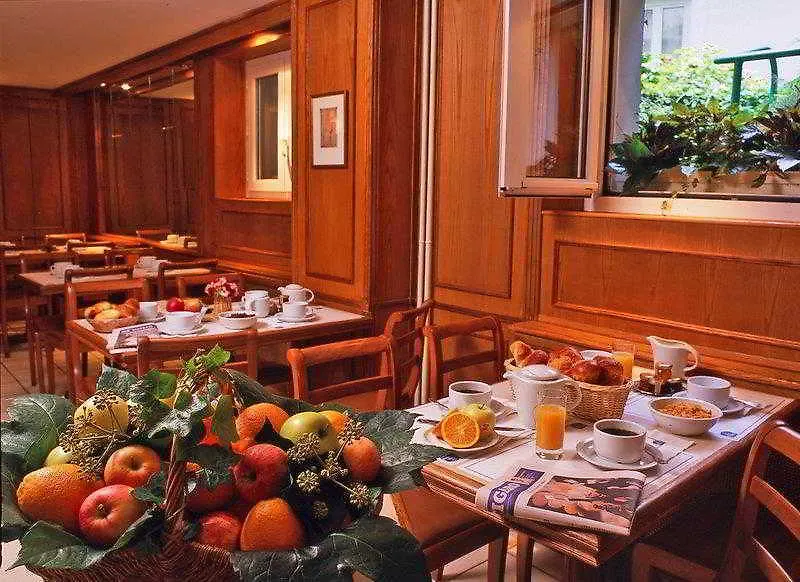 Hotel Montcalm Parijs