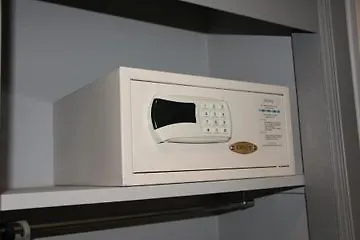 贝斯特韦斯特蒙加尔姆酒店 巴黎 酒店