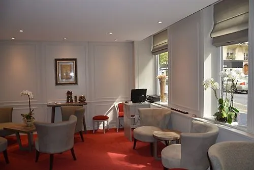 Hotel Montcalm Parigi 3*,