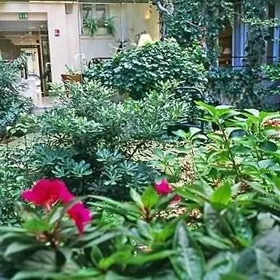 Hotel Montcalm Parijs