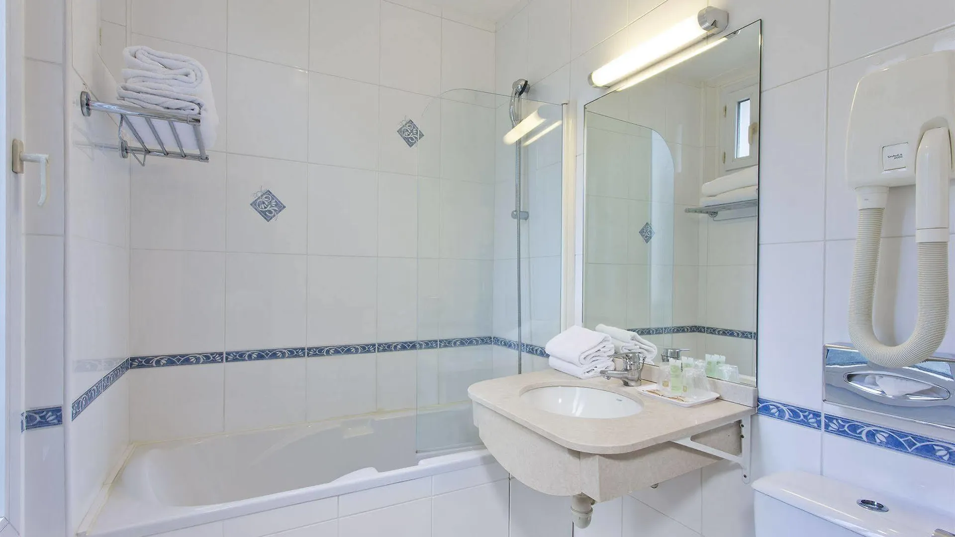 Hotel Montcalm Paris 3*,  France