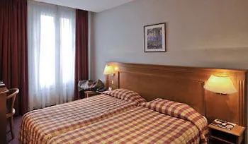 Hotel Montcalm Paryż